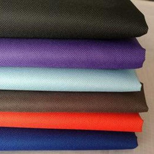 What kind of fabric is polyester? What are the advantages and disadvantages?