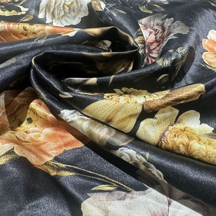 Colorful Flower Heavy Silk Wool Blended Fabric