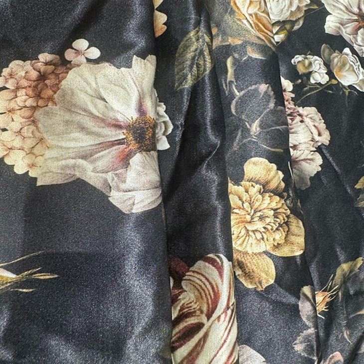 Colorful Flower Heavy Silk Wool Blended Fabric
