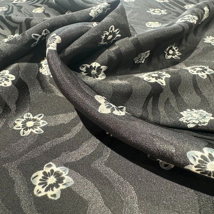 wholesale Flower Pattern Mulberry Silk Soft Fabric 