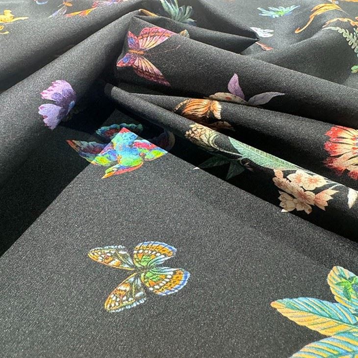 Irregular Cloud Pattern Silk Bamboo Blended Fabric